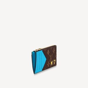 100% authentic Louis Vuitton brand new in box no 7 cc holder limited